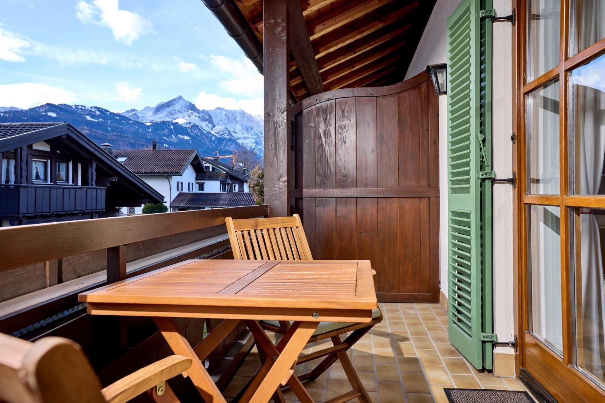 Alpenzauber Apartment Garmisch-Partenkirchen Luaran gambar